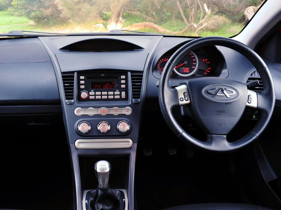  Chana J3 Hatchback 2012 года  (фото 2 из 12)